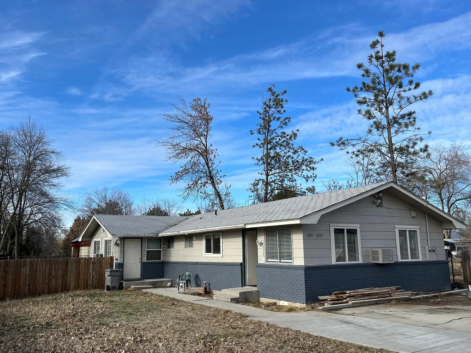 2 bed, 935 sqft, $1,185 — Photo 1