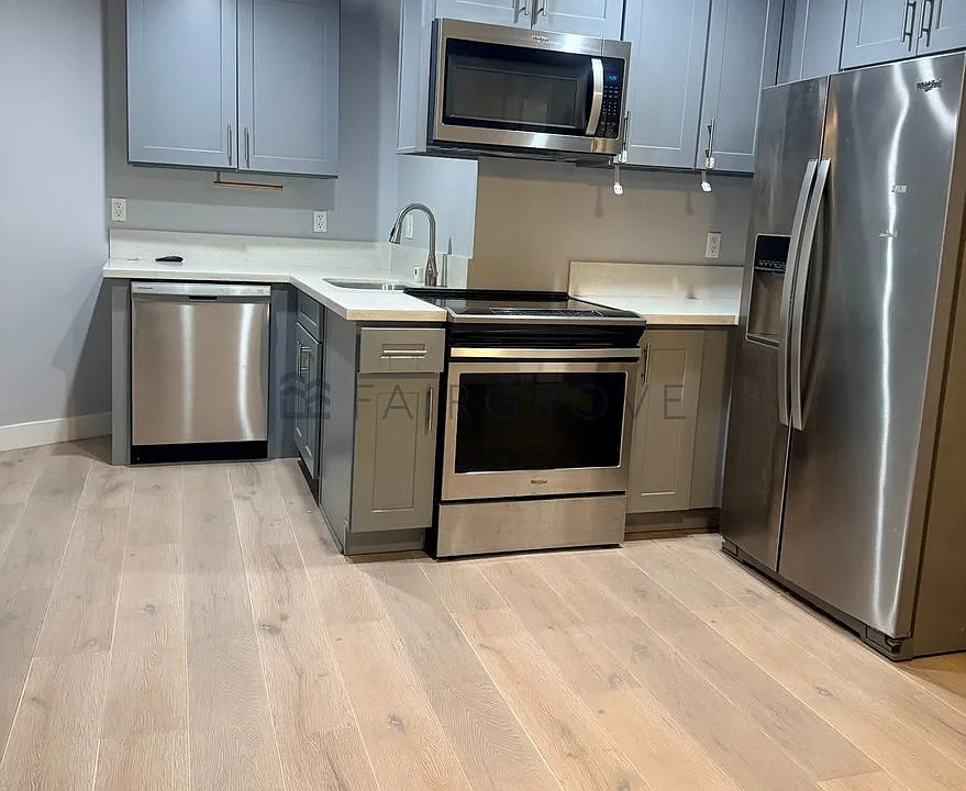 1244 E. 4th Street Apartments