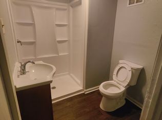 2708 Old Hanley Rd, Saint Louis, MO 63114