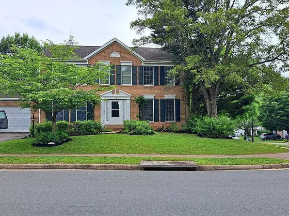 14141 Wood Rock Way, Centreville, VA 20121