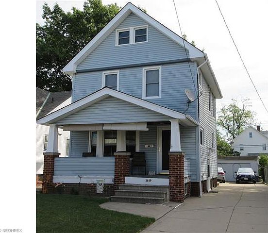 1st image of 3639 W 103rd St