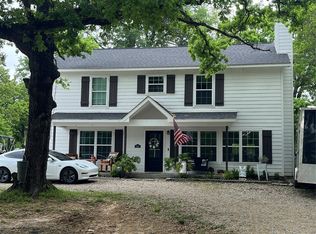 200 Lakeside Dr, West Tawakoni, TX 75474