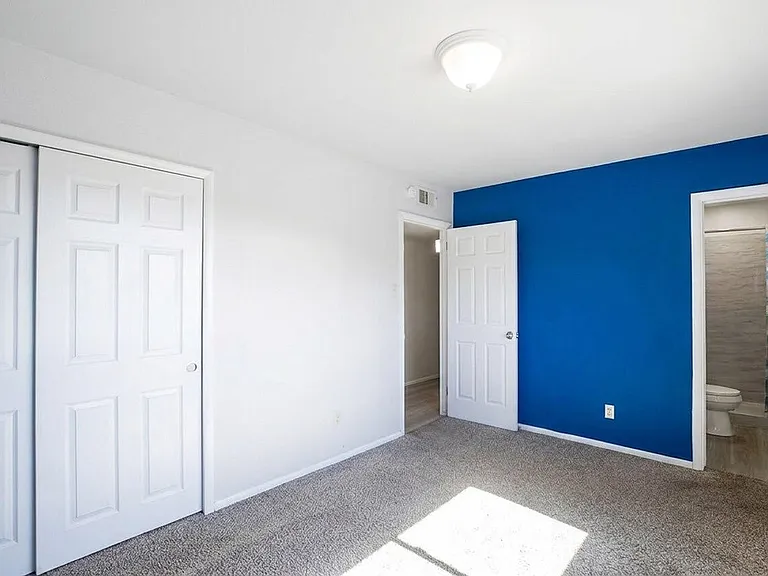 4712 Delamar Ave NE — Photo 31