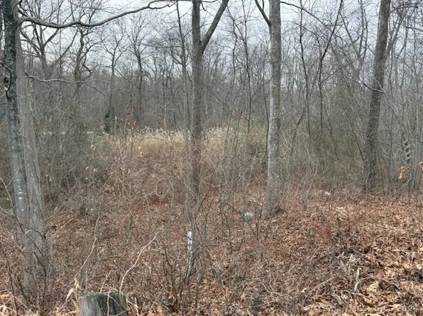 Hog Hill Road, East Hampton, CT 06424