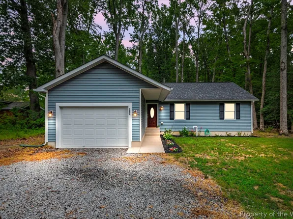 784 Circle Ln, Colonial Beach, VA 22443