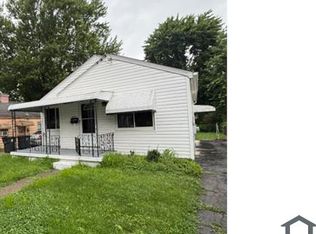 975 Clifford Ave, Akron, OH 44306