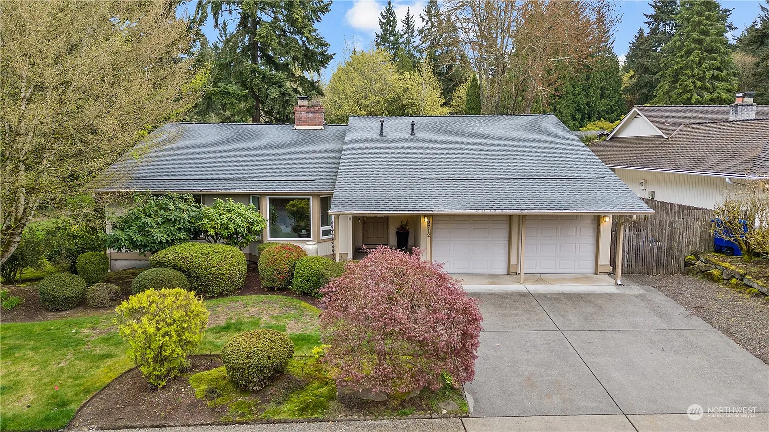2712 169th Avenue NE photo 1