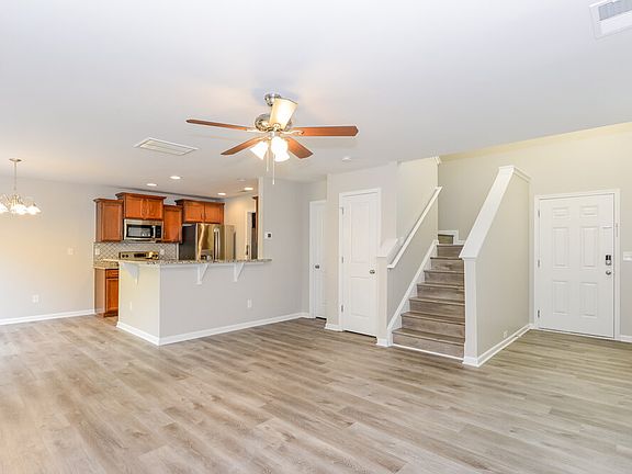 4th image of 2641 Hunters Moon Ln