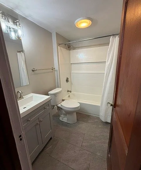 144 Devon Rd — Photo 5