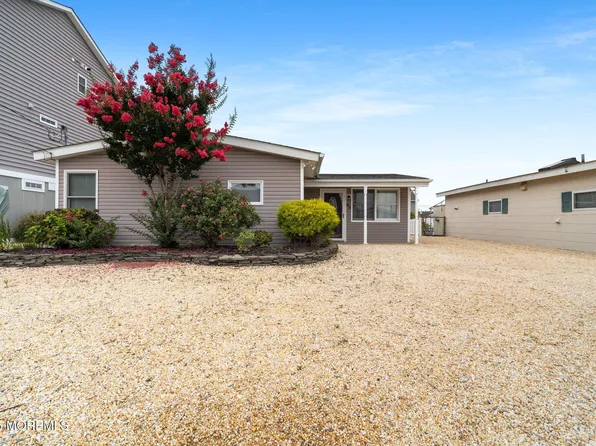 60 Mary Alice Rd, Manahawkin, NJ 08050