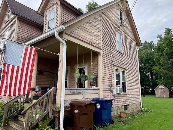 3rd image of 110 River St