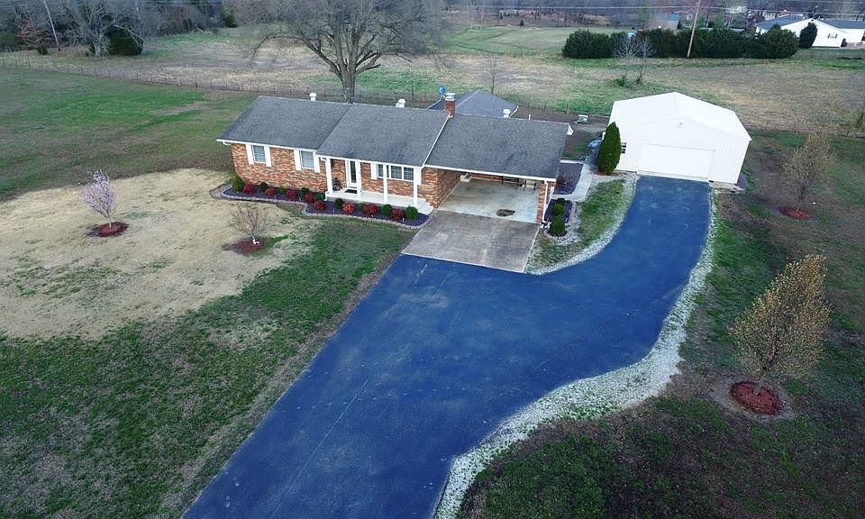 1st image of 212 County Road 304