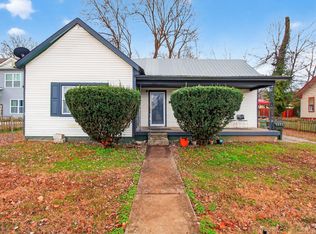 407 E 17th St, Hopkinsville, KY 42240