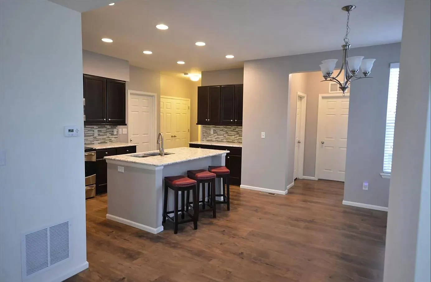 1680 Lander Ln — Photo 3