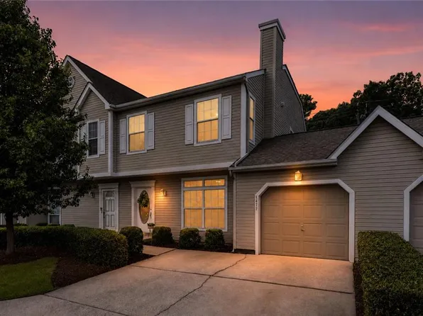 4477 Brinker Dr, Virginia Beach, VA 23462