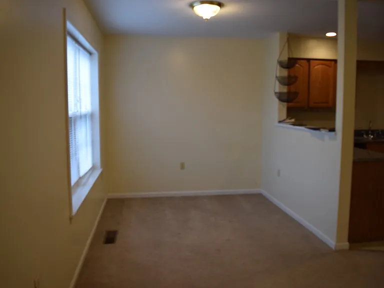 140 Kenley Ct #1 — Photo 11