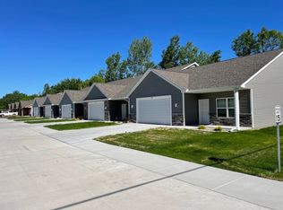 7703 Cole Ln, Midland, MI 48642