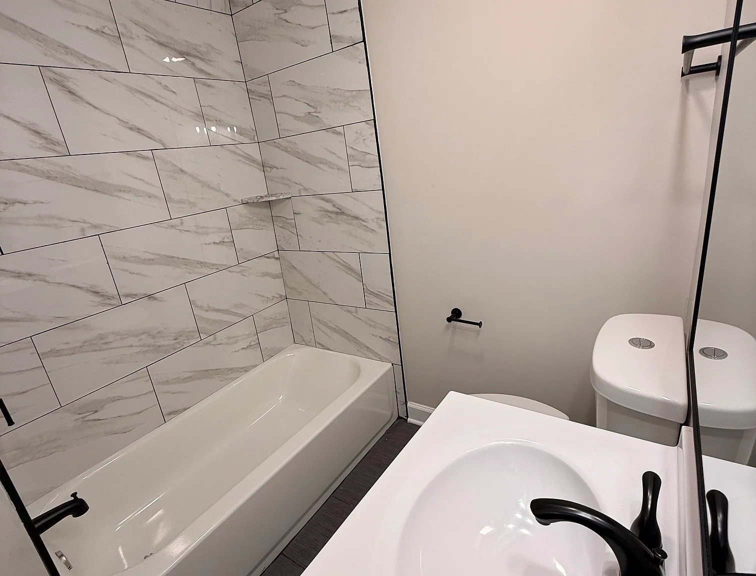 804 Glenwood Avenue - 1 — Photo 3