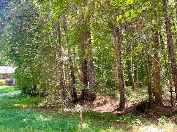 260 Riverbend Dr, Covington, GA 30014