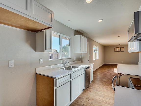 2nd image of 3601 W Mauna Loa Ln