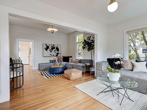 2nd image of 93 Lovell Avenue
