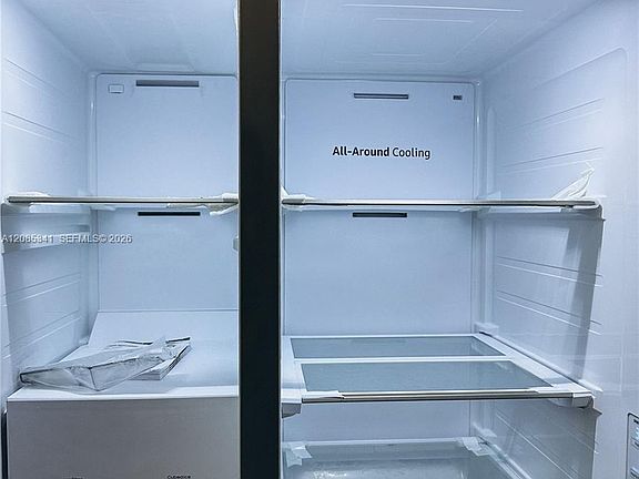 3rd image of 1425 Arthur St APT 204A
