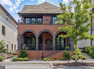 210 4th St, Fayetteville, GA 30214