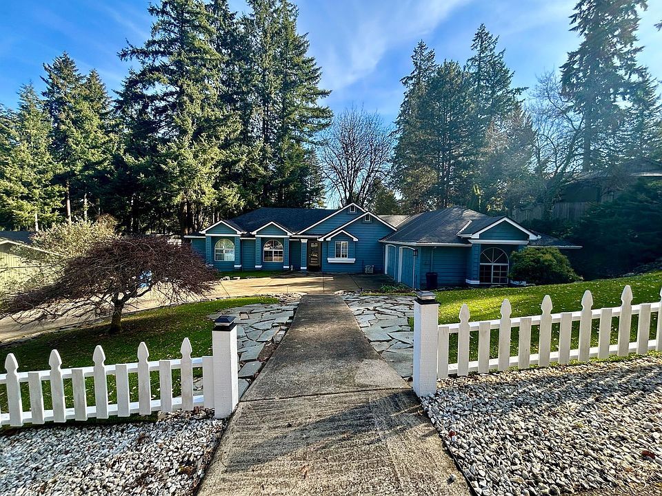 1st image of 10511 NE 37th Ave