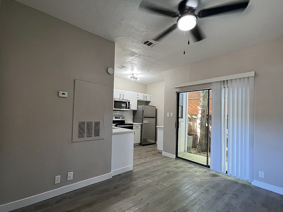 Iconic at South 1st Apartments Interior