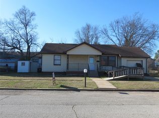 305 W Russell Ave, Seminole, OK 74868