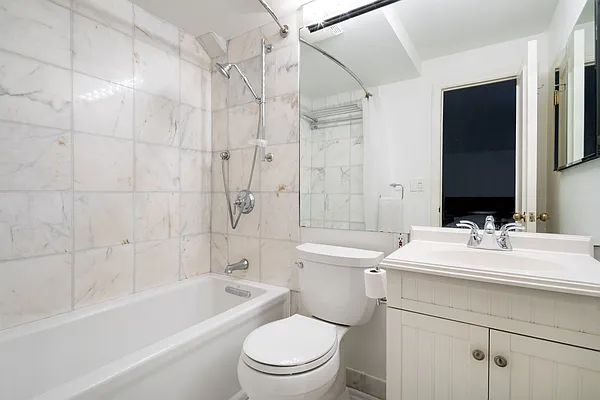 Rented by Sotheby's International Realty | media 4