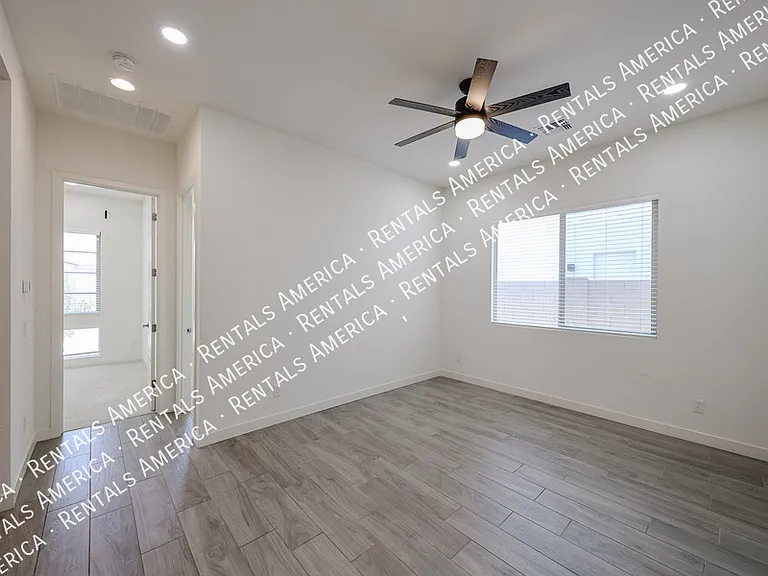1530 E San Carlos Way — Photo 41