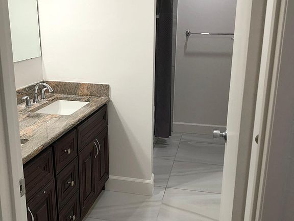 3rd image of 125 Connemara Way APT 128
