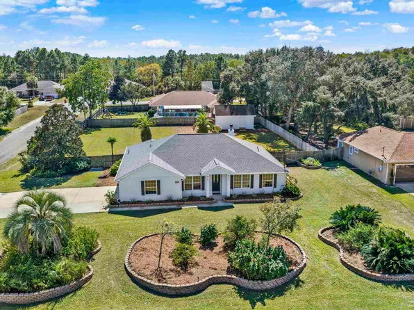 7271 Manatee St, Navarre, FL 32566