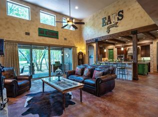 703 Pheasant Mdw, Liberty Hill, TX 78642