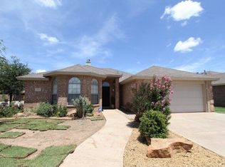 2304 97th St, Lubbock, TX 79423