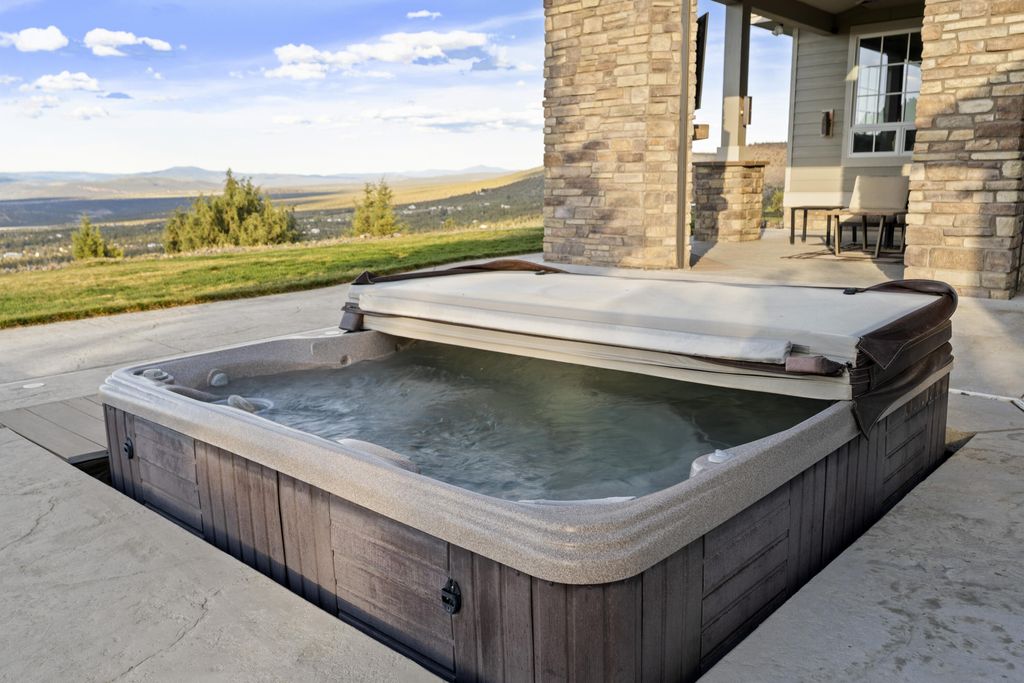 7579 SE Night Hawk Ct, Prineville, OR - View 5