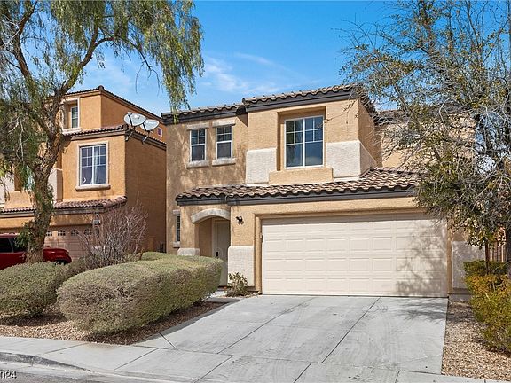 2nd image of 8928 Skyline Peak Ct