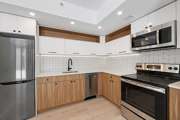 Rented by REAL New York | media 13