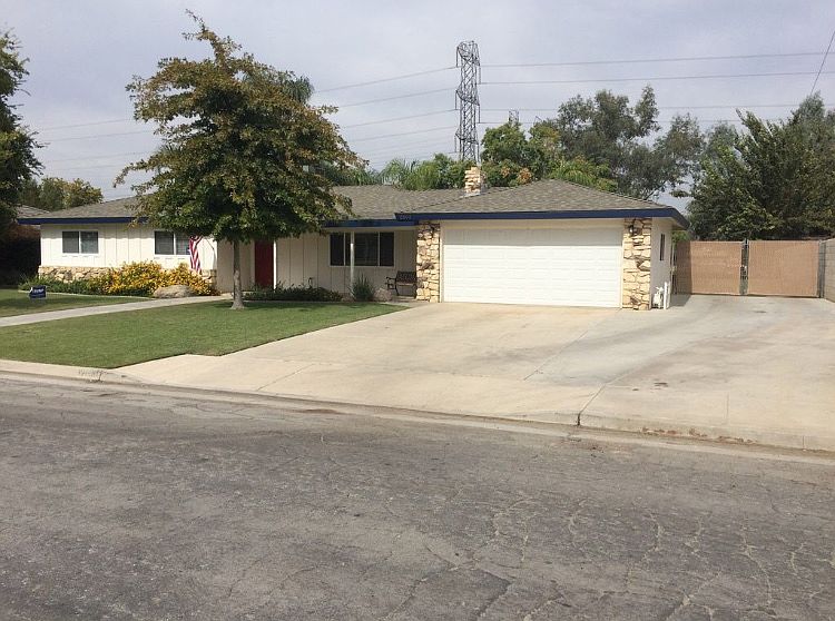 2nd image of 8119 Capitan Dr