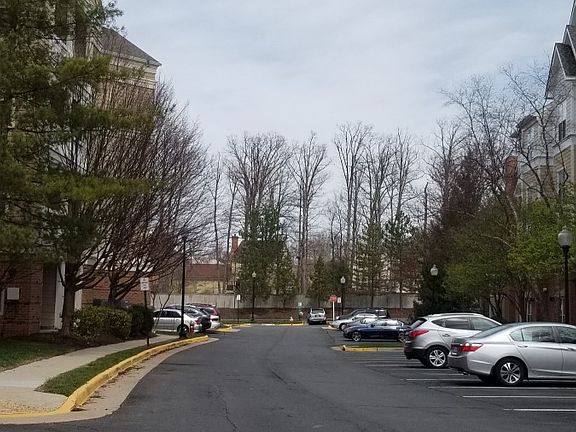 5th image of 2204 Westcourt Ln APT 314