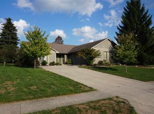 7810 Grassland Ct, Fort Wayne, IN 46825