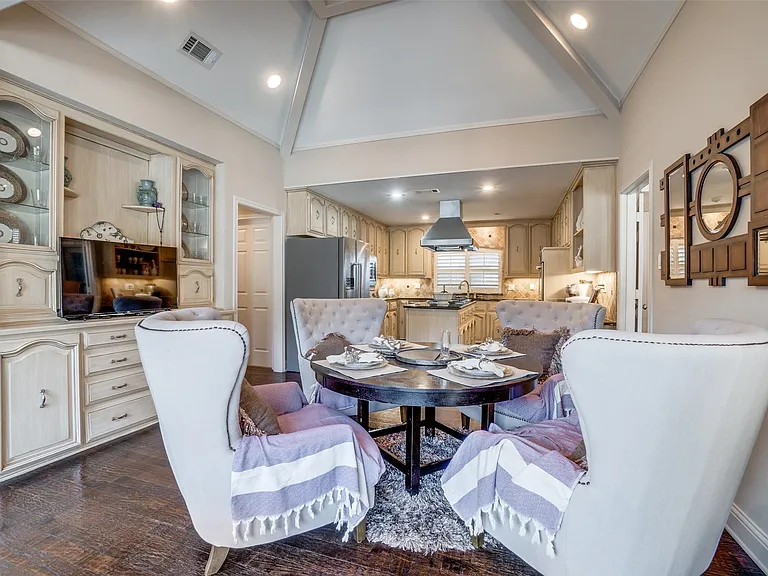 5604 Covehaven Dr — Photo 14