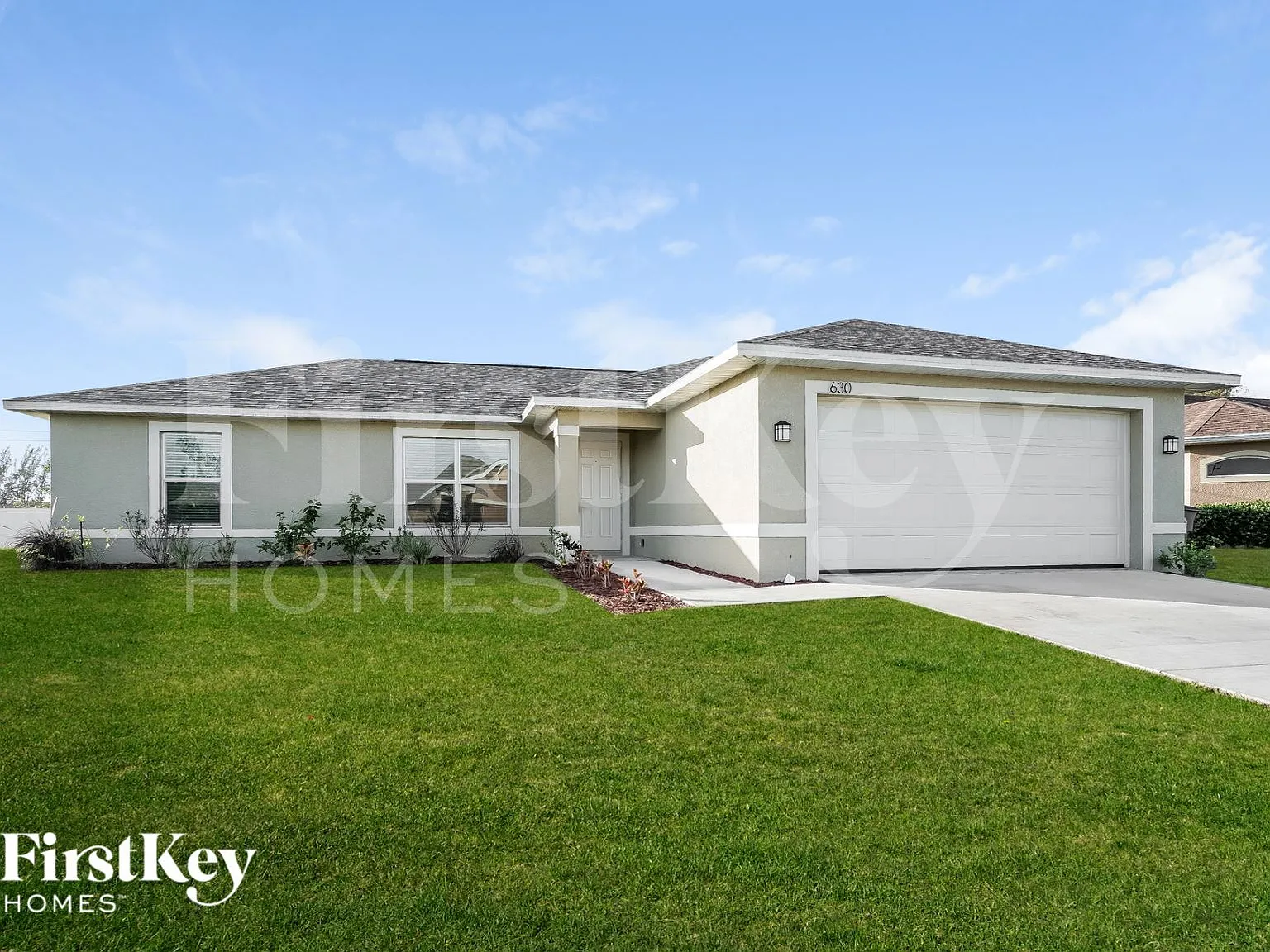 3 bed, 2.0 bath, 1272 sqft, $1,905 — Photo 1