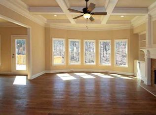 975 Gallatin Way, Suwanee, GA 30024