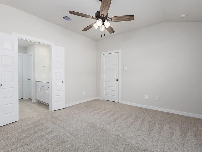 16691 Sterling Cliff St — Photo 13