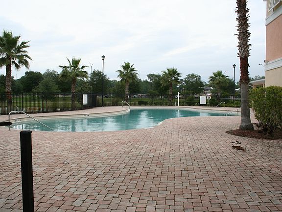 4th image of 4920 LOBSTER BAY Court #301