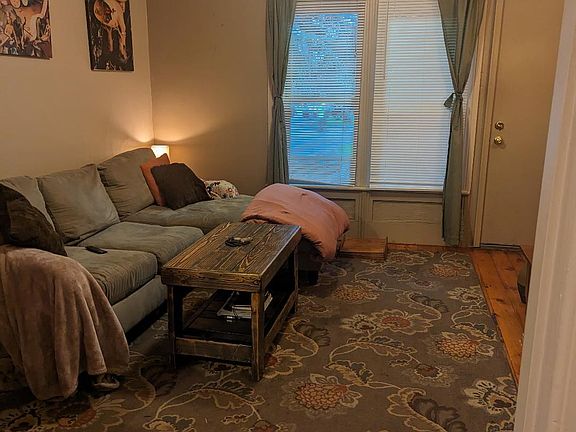 2nd image of 37 Rundel Park