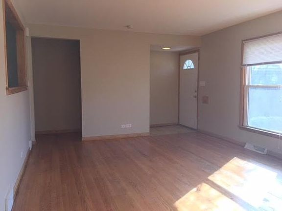 4th image of 16665 S Park Ave
