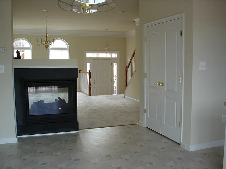 4665 Carisbrooke Ln — Photo 1
